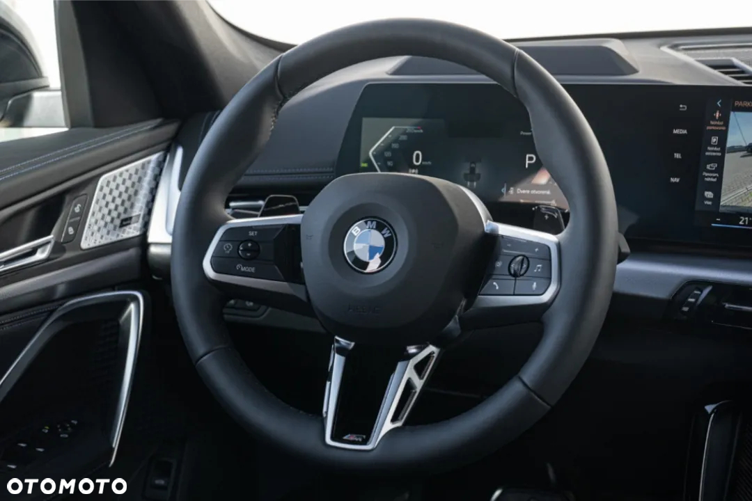 BMW X1 sDrive18d - 14