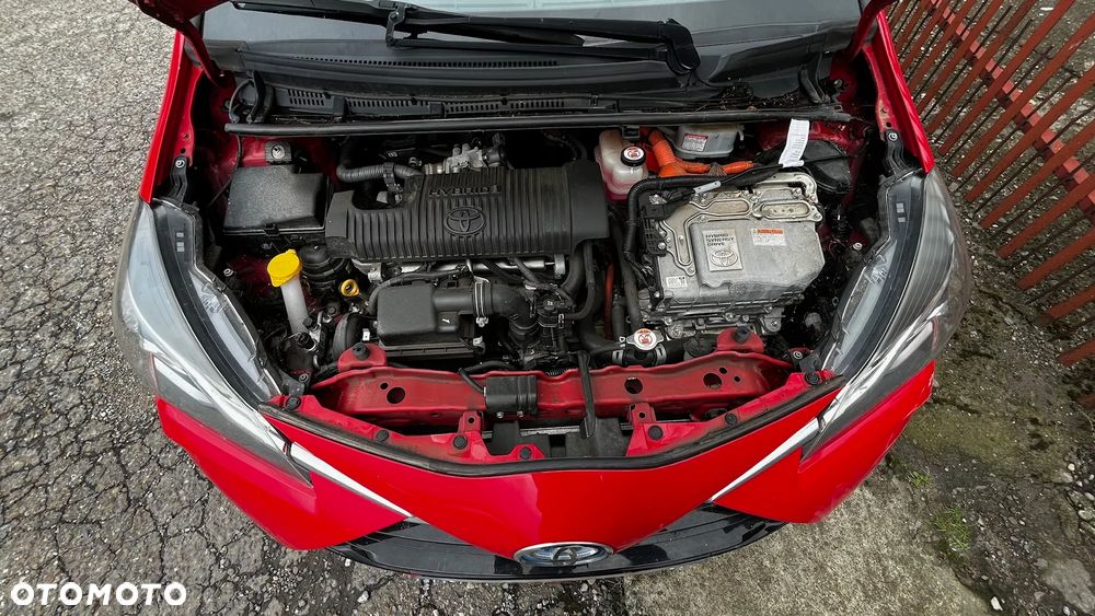 Toyota Yaris 1.5 VVT-i Comfort mit Design Paket - 8