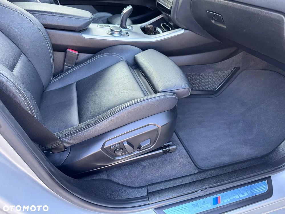 BMW X4 - 11