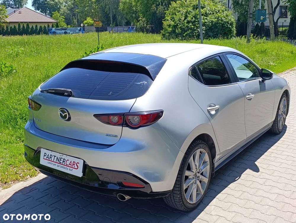 Mazda 3 - 7