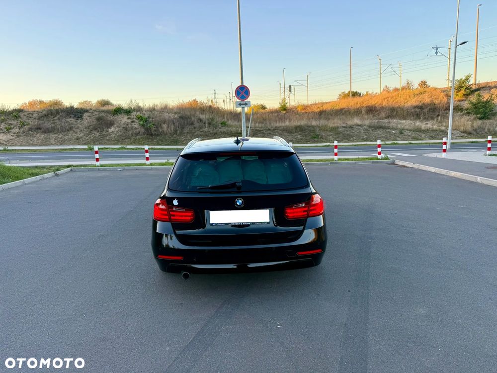 BMW Seria 3 320d - 5
