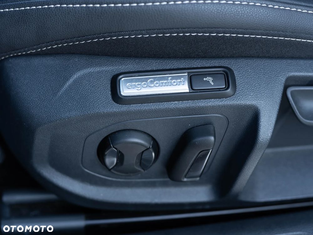 Volkswagen Arteon 2.0 TDI SCR Elegance DSG - 39