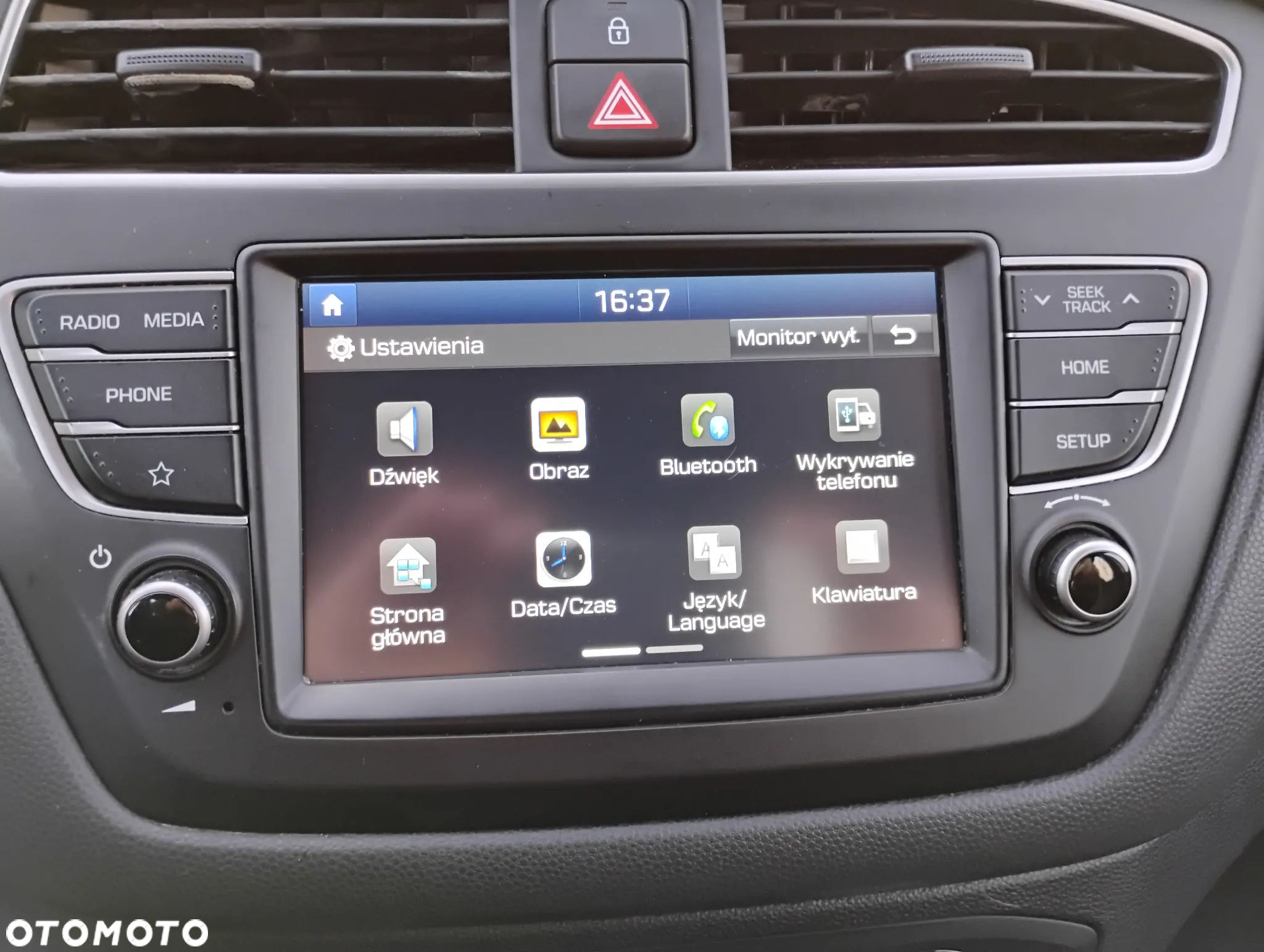 Hyundai i20 1.0 T-GDi Comfort DCT - 11