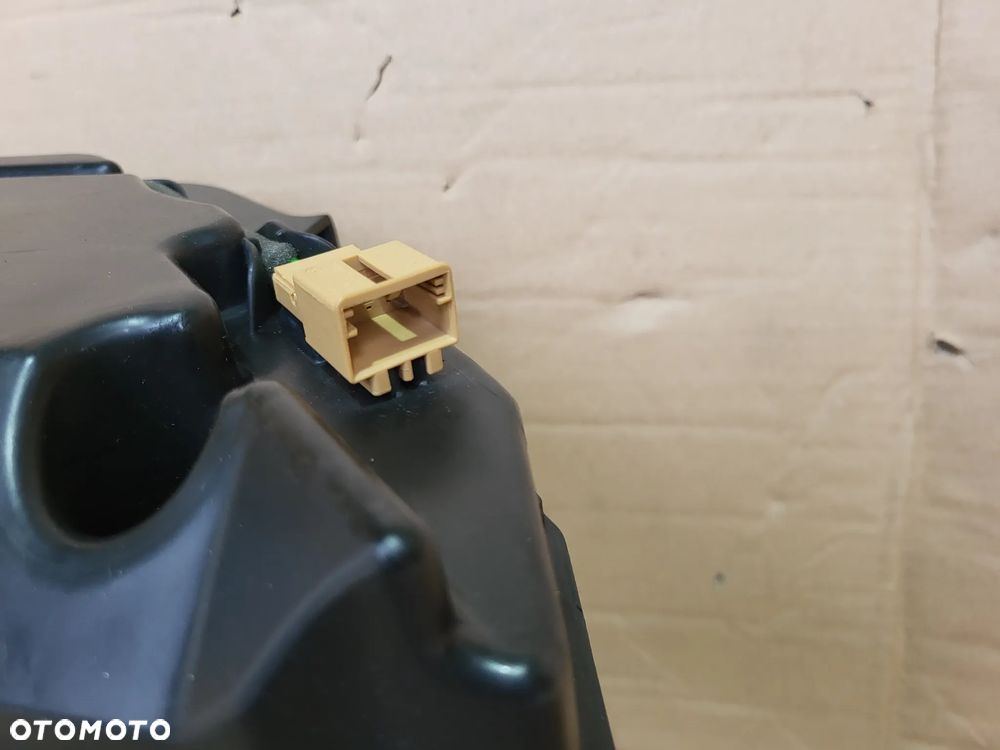 GLOSNIK BASOWY AUDI A4 A5 8W1035382 - 4