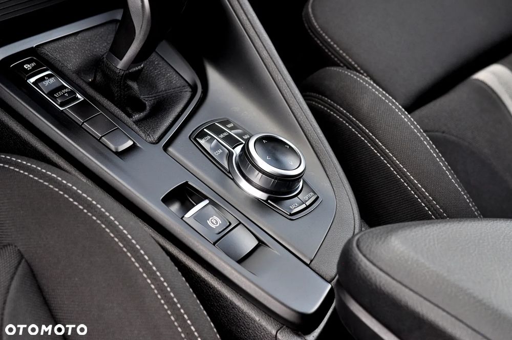 BMW X1 sDrive20d Sport Line - 21
