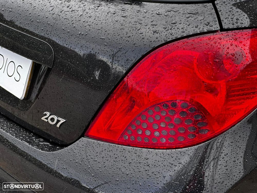 Peugeot 207 1.4 16V Active - 16