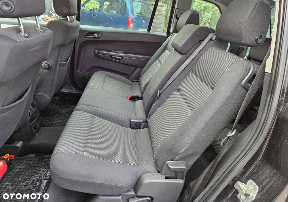 Opel Zafira - 8