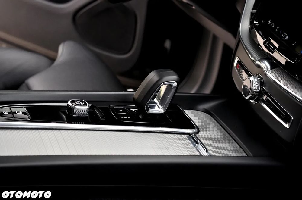 Volvo XC 60 B4 D Geartronic Inscription - 34