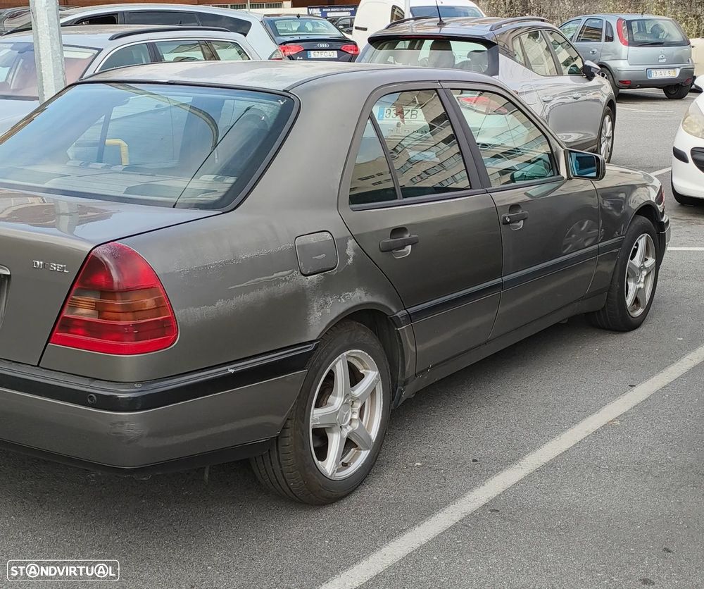 Mercedes-Benz C 220 D - 3