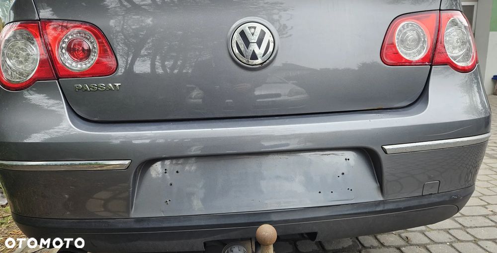 VW Passat B6 klapa tył tylna LA7T sedan - 3