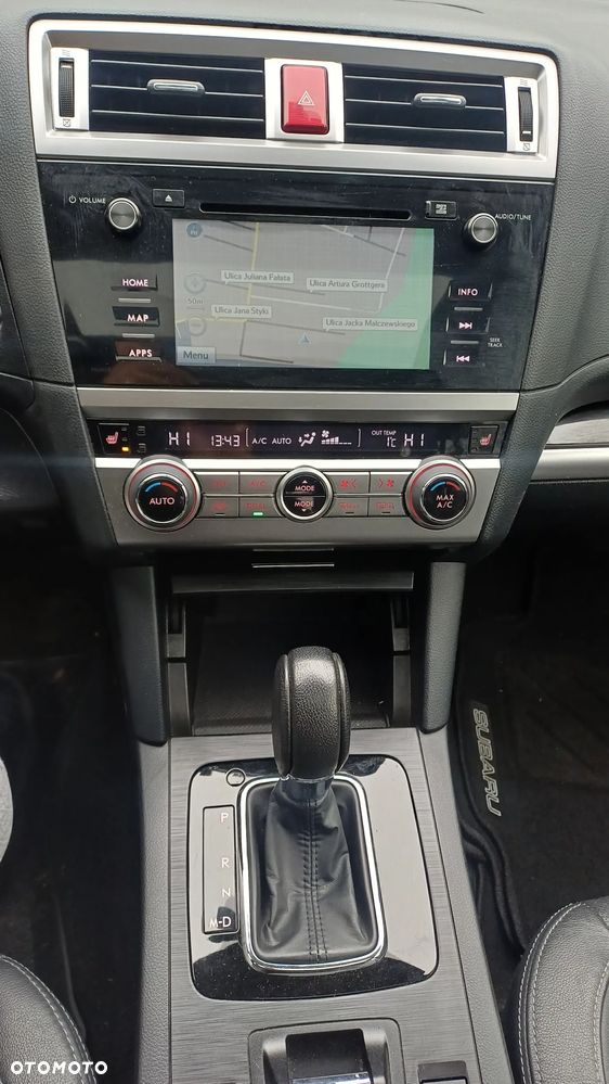 Subaru Outback 2.0D Exclusive Lineartronic - 18