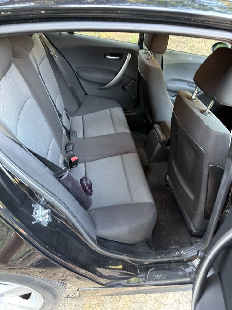 BMW Seria 1 118d - 15