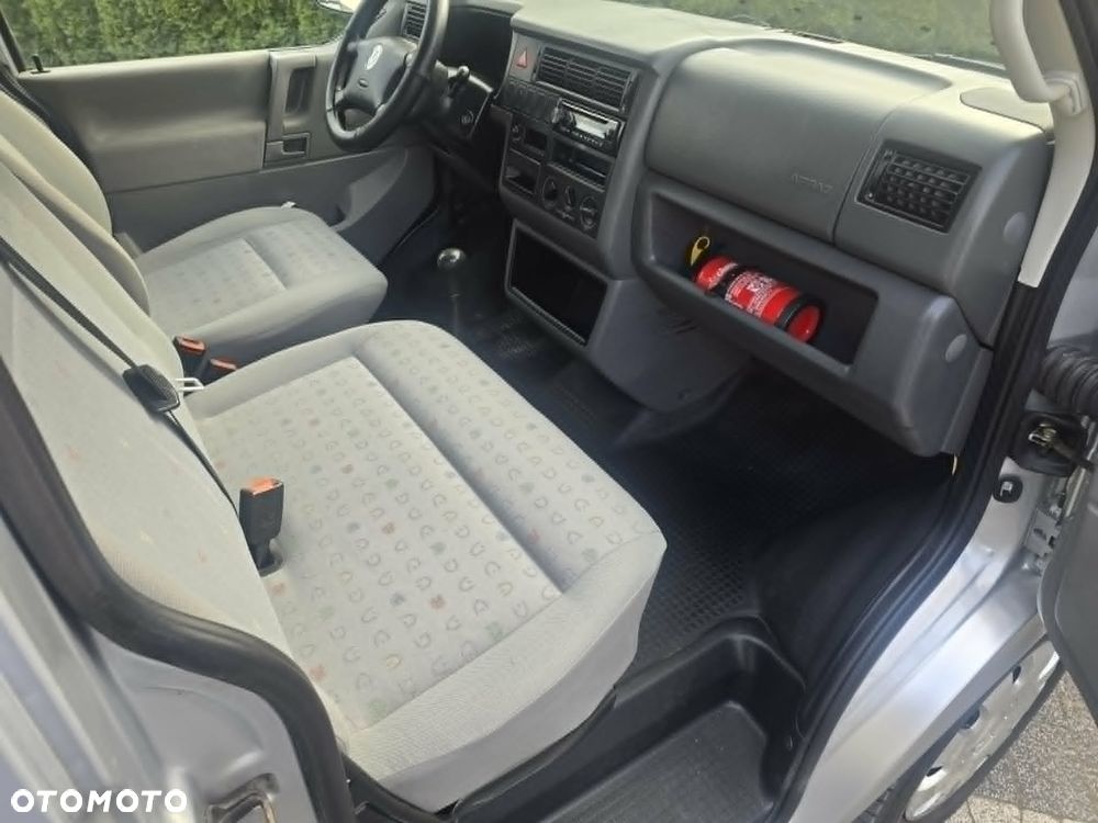 Volkswagen TRANSPORTER - 12