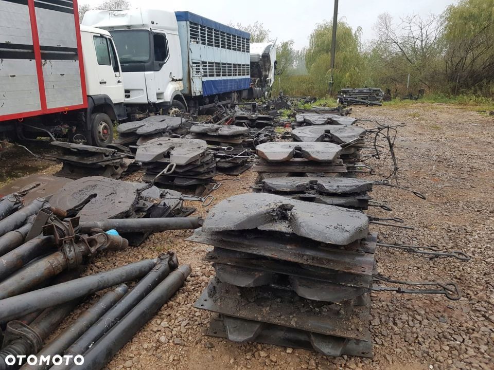 SIODŁO MAN DAF MERCEDES IVECO RENAULT VOLVO - 3