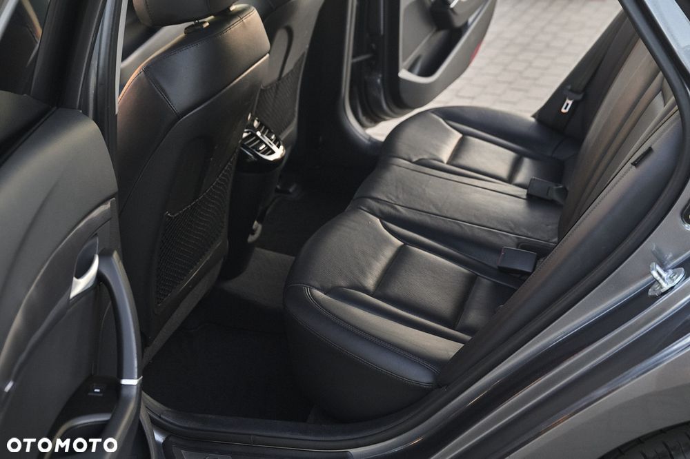 Hyundai i40 Kombi 1.7 CRDi Premium - 22