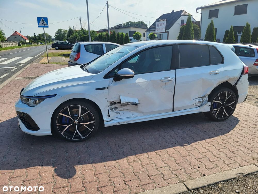 Volkswagen Golf - 13