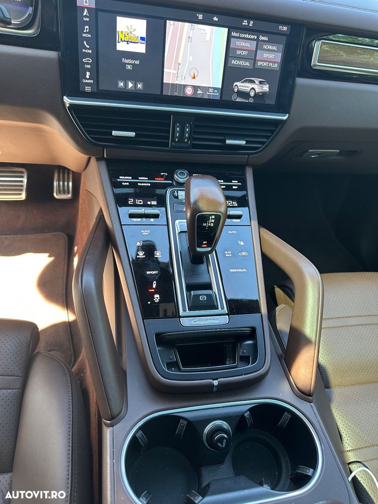 Porsche Cayenne S Tiptronic S Platinum Edition - 7