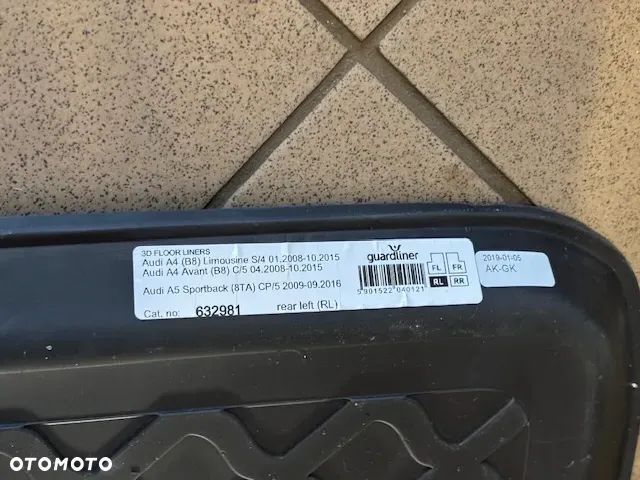 KOMPLET DYWANIKI GUMOWE AUDI A4 B8 A5 - 12