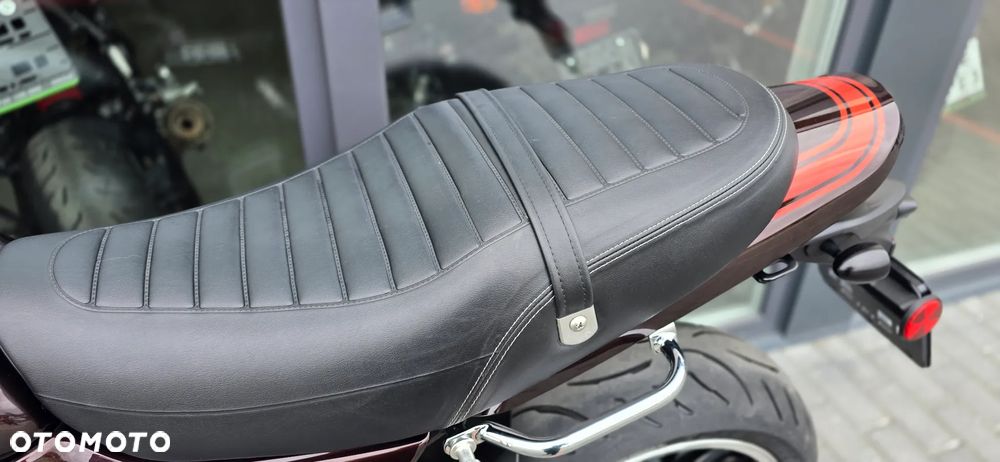 Kawasaki Z 900 RS - 34