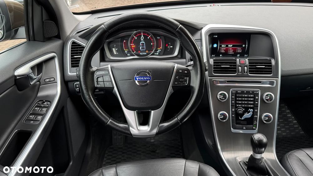 Volvo XC 60 D4 AWD Summum - 13