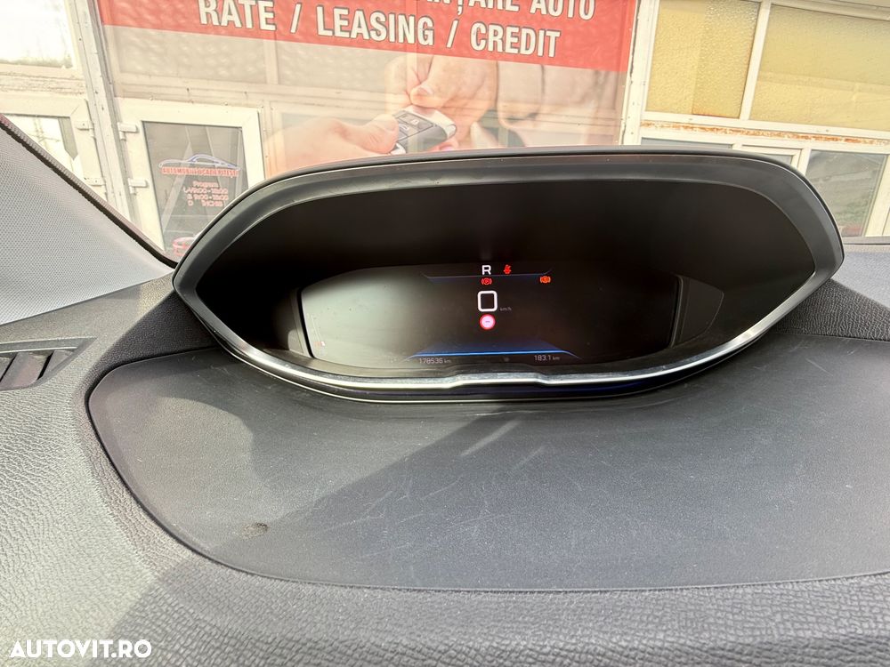 Peugeot 3008 BlueHDi 130 Stop & Start EAT8 Active Business-Paket - 21