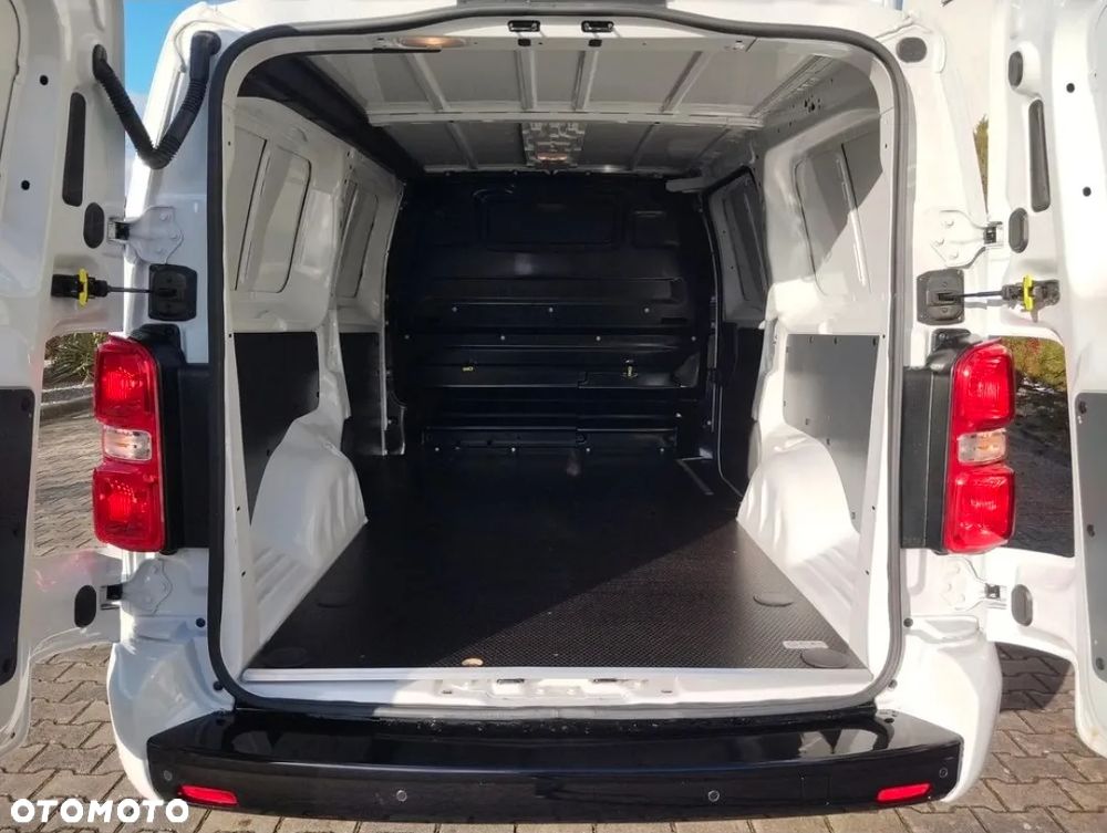 Opel Vivaro Lang - 15