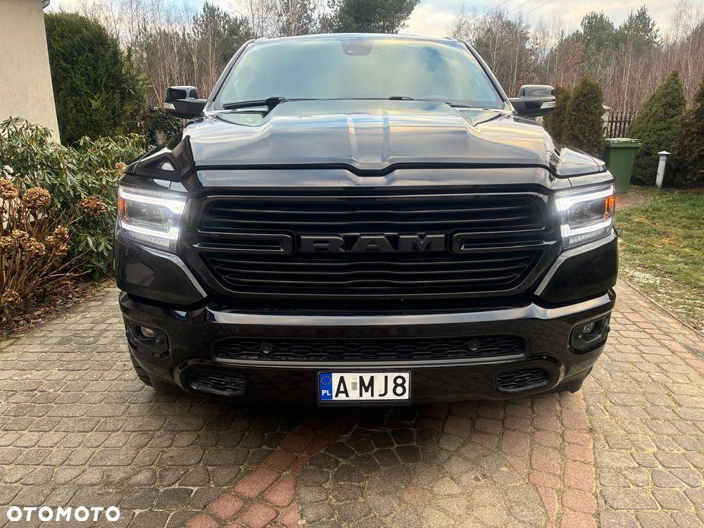 RAM 1500 5.7 Crew Cab Shortbed Bighorn Black - 3