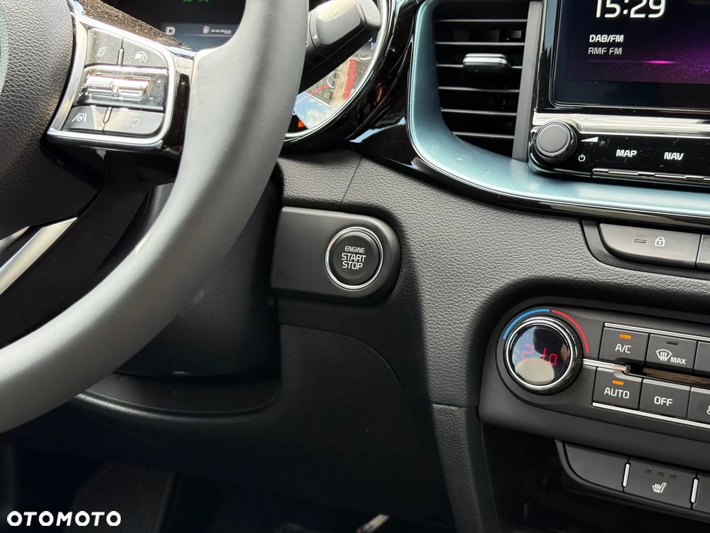 Kia XCeed 1.6 T-GDI Tribute DCT - 23