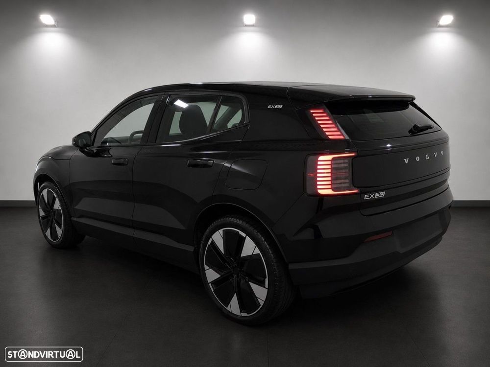 Volvo EX30 Twin Motor Performance AWD Black Edition Ultra - 3