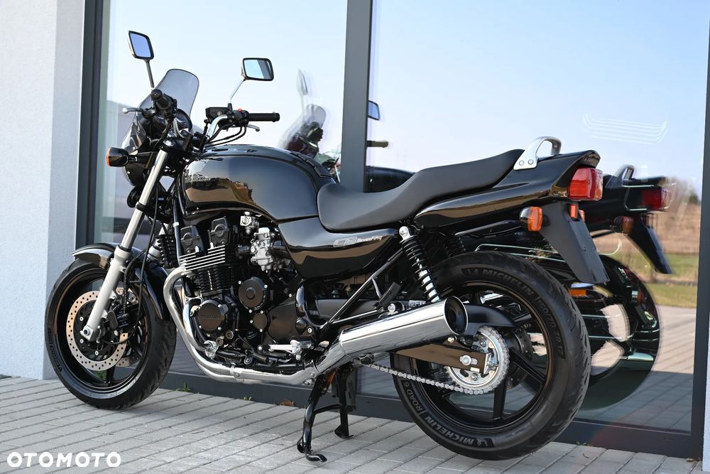 Honda CB - 5