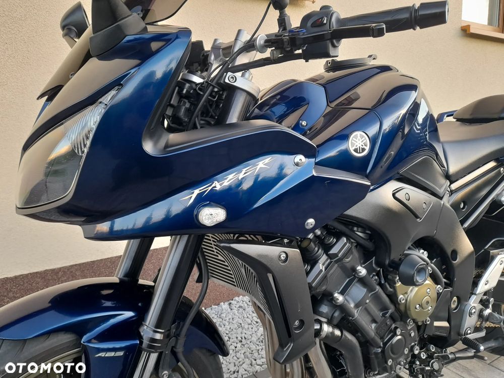 Yamaha FZ - 21