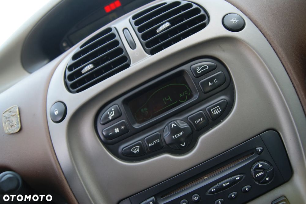 Citroën Xsara Picasso 1.8i Confort - 25