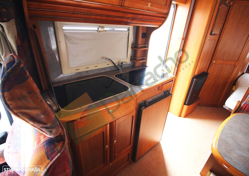 Rapido Le Randonneur 740F - 8