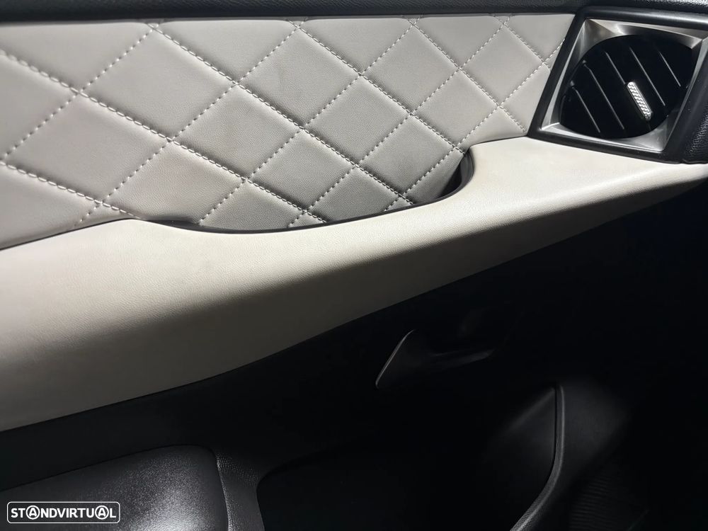 DS DS3 Crossback E-Tense Rivoli - 14