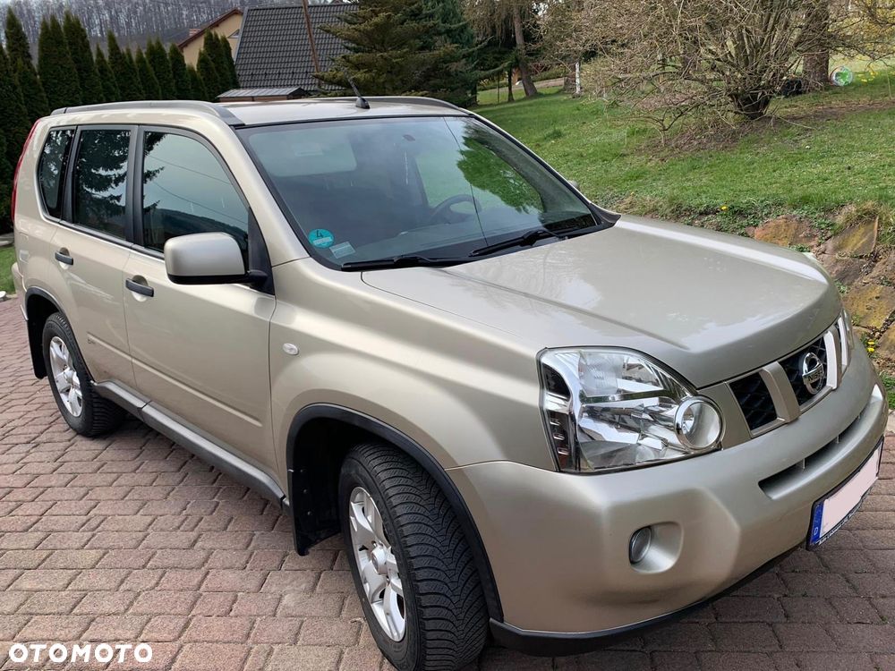 Nissan X-Trail 2.0 dCi 4x4 DPF LE - 1