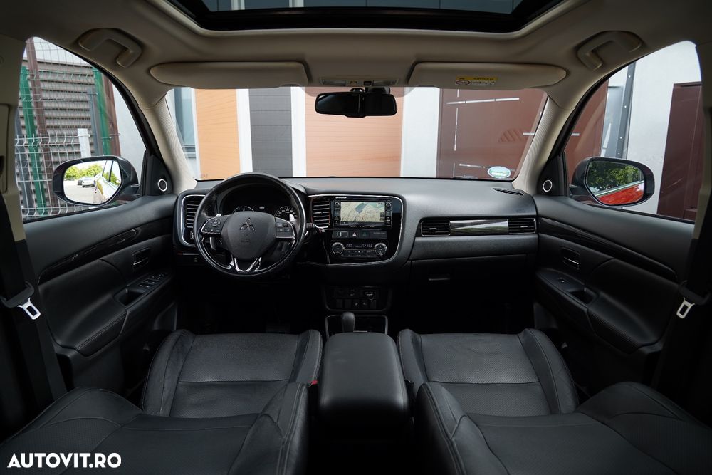 Mitsubishi Outlander 2.2 DI-D 4WD Automatik Diamant Edition - 5