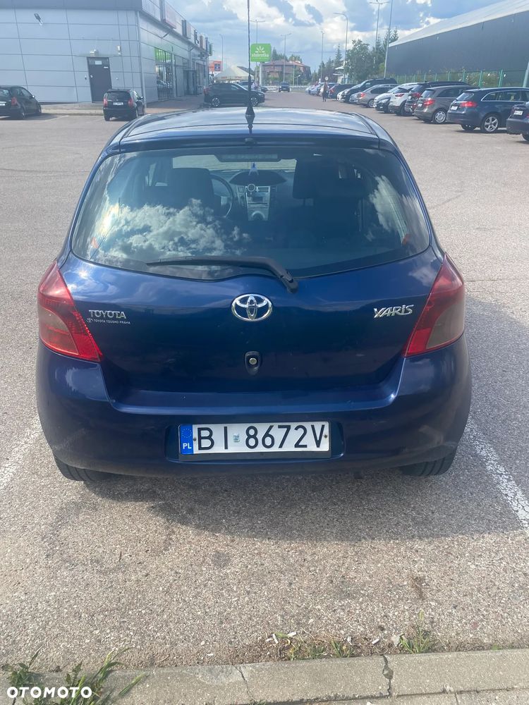 Toyota Yaris 1.0 VVT-i Luna - 8