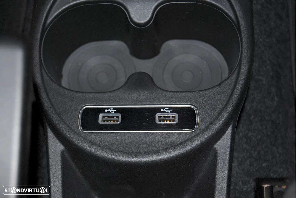 Fiat 500C 1.0 Hybrid Launch Edition - 28