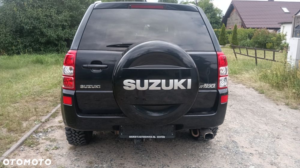 Suzuki Grand Vitara 2.0 Comfort - 4
