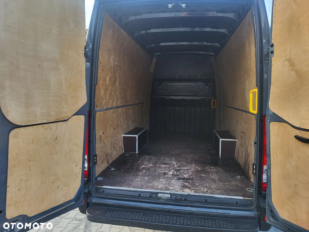 Iveco Daily 35S18 - 18
