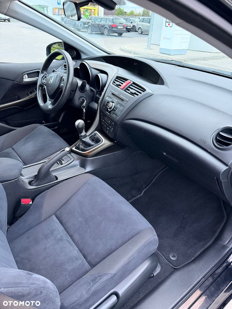 Honda Civic 1.8 Sport - 10