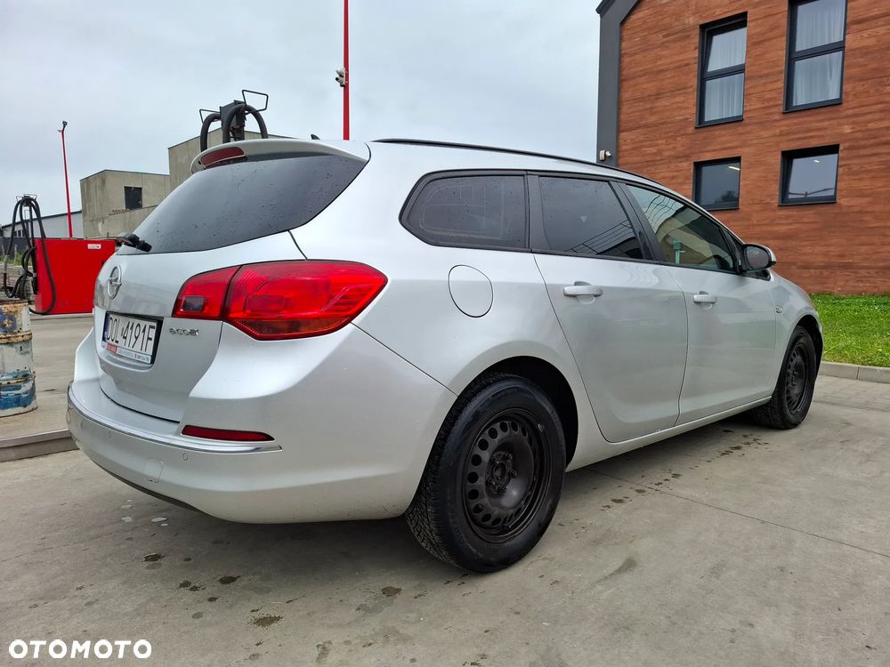 Opel Astra 1.6 CDTI DPF ecoFLEX Start/Stop Edition - 4