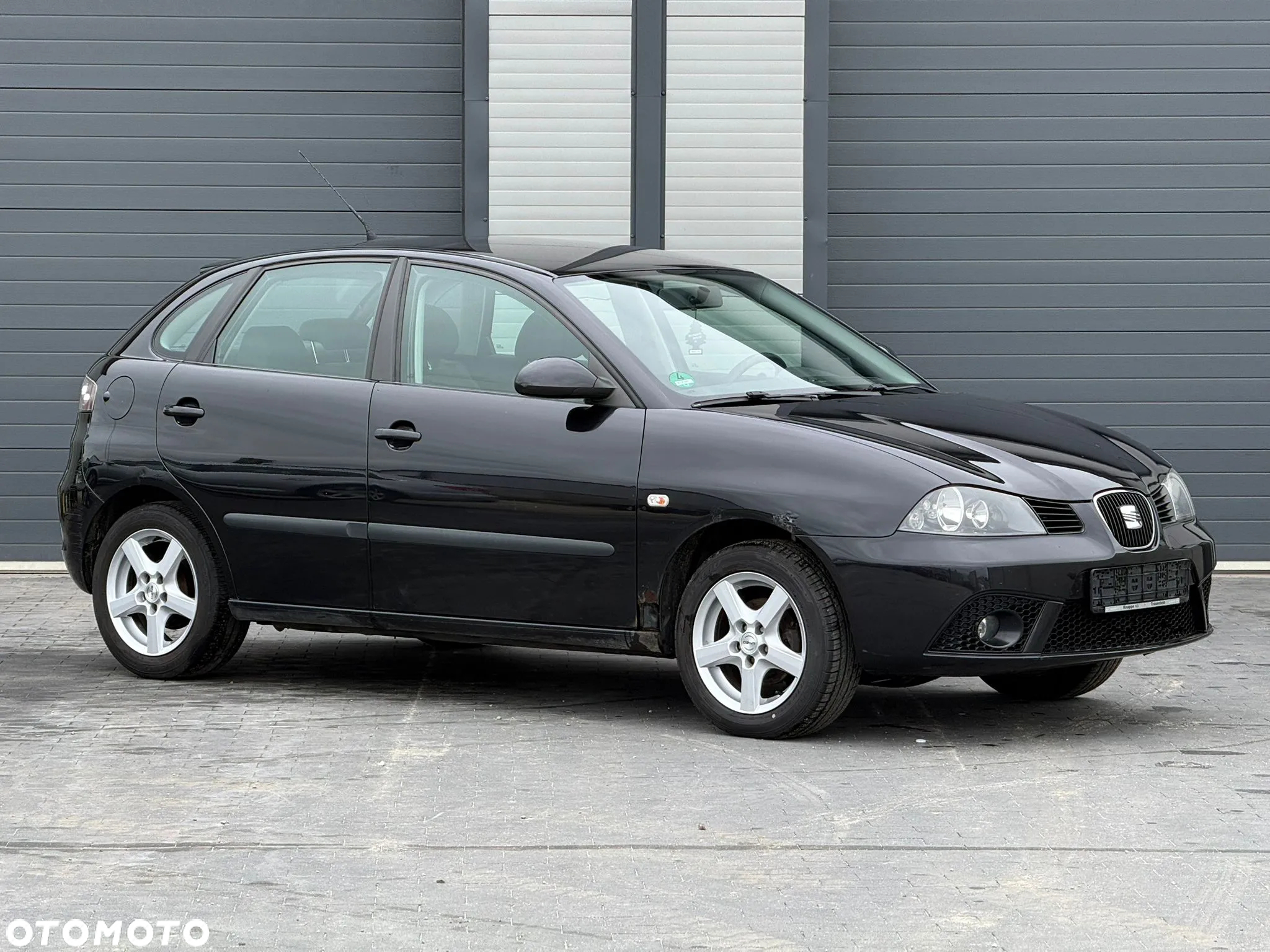 Seat Ibiza SC 1.4 16V Sport - 5