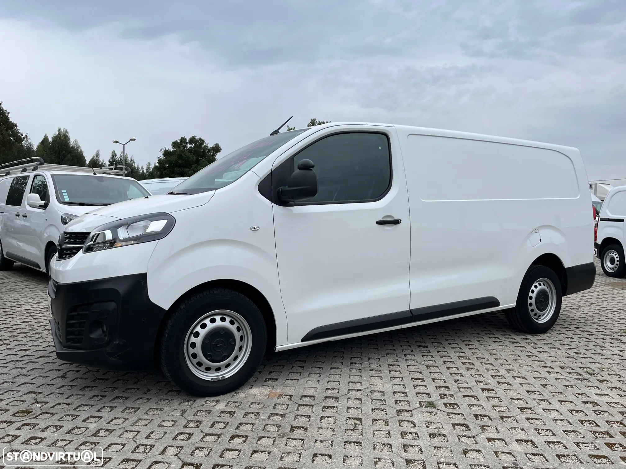 Opel VIVARO LONGA  NOVO MODELO CAIXA AUTOMÁTICA - 5