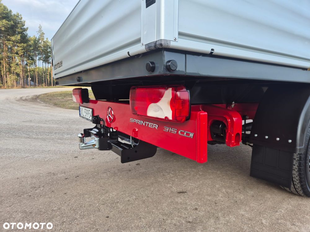 Mercedes-Benz Sprinter - 25