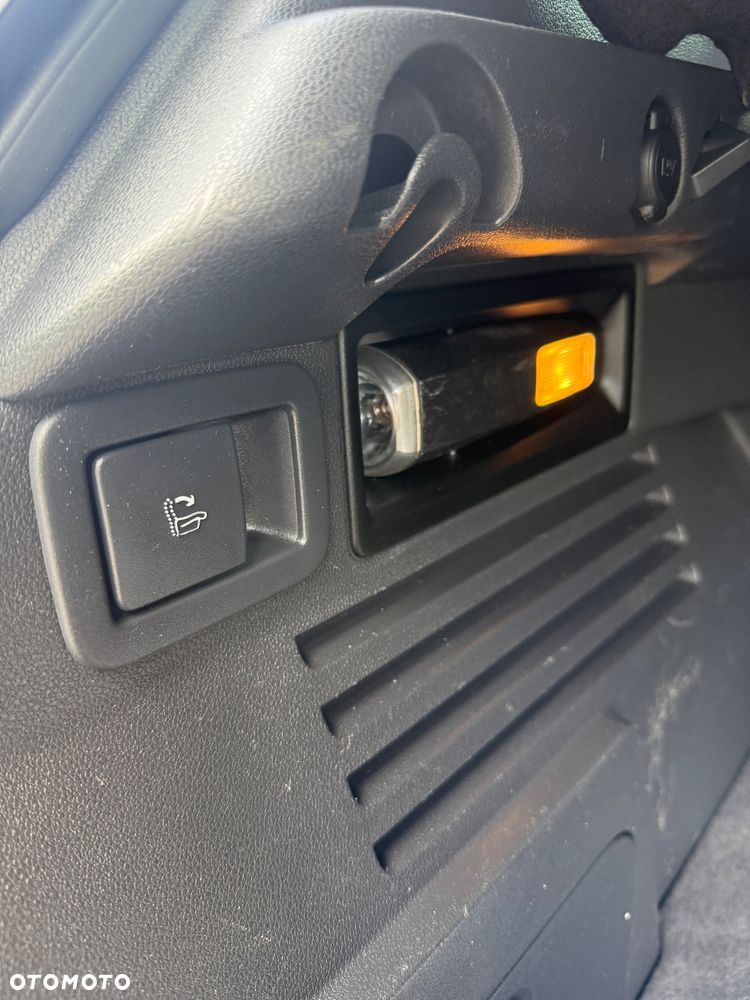 Peugeot 3008 2.0 HDi Allure - 33