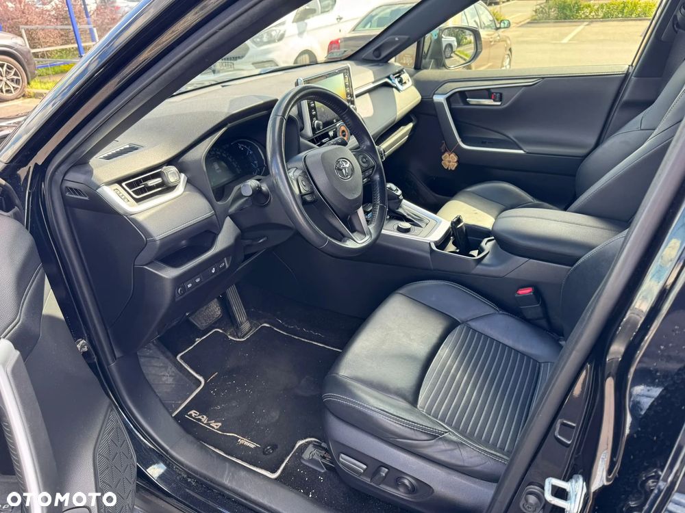Toyota RAV4 2.5 Hybrid Black Edition by JBL 4x4 - 7