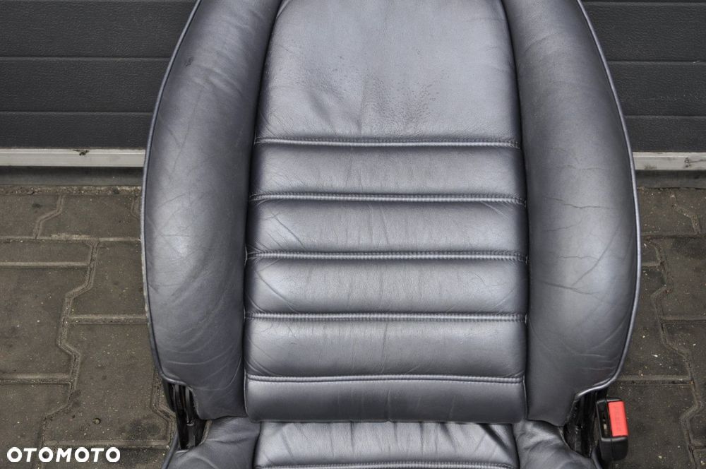 PORSCHE 911 II 930 COUPE FOTELE KANAPA SKÓRA ELEK - 29