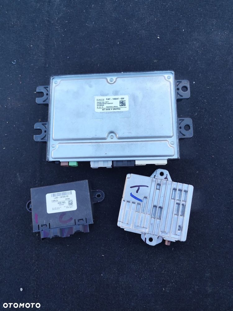 Ford Mustang Mach-E  23r Moduł Sterownik AUTOPILOTA PJ8T-14G647-GDF