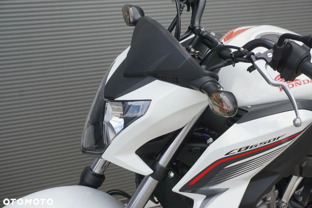 Honda CB - 13